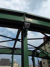 柳橋の灯；クリックすると大きな写真になります
