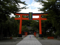 平野神社：クリックすると大きな写真になります