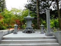 東日本大震災物故者慰霊碑；クリックすると大きな写真になります。