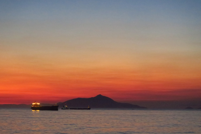 000_2508211331 X700 韓国麗水へ 5時20分 G7X.jpg