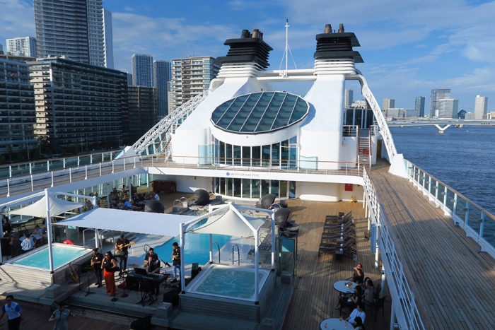 000_250816030 X700 船内8F セイルアウェイパーティーG7X - コピー.jpg