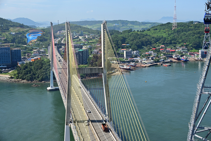 000_2508211190 X700 ◎韓国麗水ロープウェイ 突山－紫山 Z50.jpg