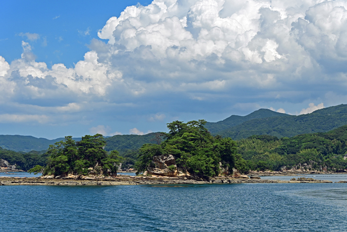 000_250820911 X700 ◎九十九島遊覧船 鞍掛島 D50X.jpg