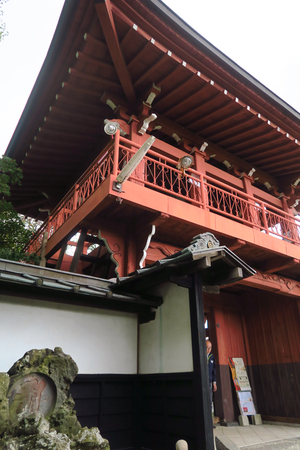 058_241030079 長円寺 山門 G7X.jpg