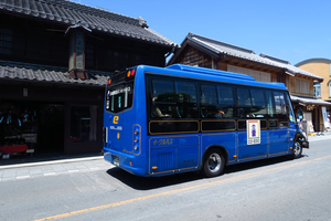 026_250528115 X900 蔵造りの町並み 電気ボンネットバス G7X.jpg