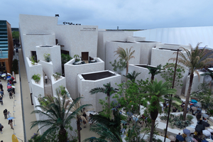 127_250623413 万博 サウジアラビア 大屋根から G7X.jpg