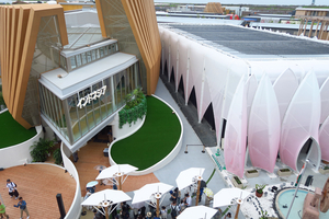 128_250623427 X900 万博 インド 大屋根から G7X.jpg