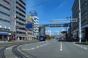 068_250818501 X800 高知路面電車 タクシーから G7X.jpg