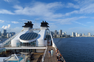 006_250816041 X900 〇船内8F セイルアウェイパーティーG7X - コピー.jpg