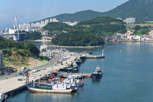 199_2508211179 X900 〇韓国麗水ロープウェイ 突山－紫山 Z50.jpg