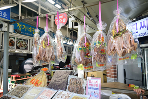 174_2508211112 X900 韓国麗水 海鮮市場 Z50.jpg