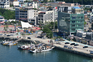 201_2508211184 X900 〇韓国麗水ロープウェイ 突山－紫山 Z50.jpg