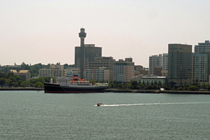 301_2508241792 X900 〇横浜港 山下公園 氷川丸 G7X.jpg
