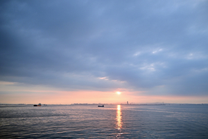 265_2508231565 X900◎瀬戸内海 5時45分 Z50.jpg