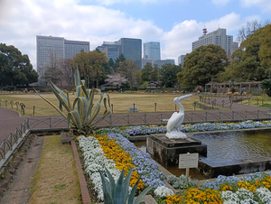 010_260328044 X900 ○ペリカン池 日比谷公園 F-52E.jpg